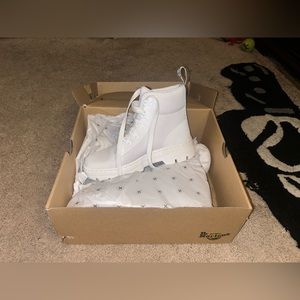 BRAND NEW - Dr.Martens White Combat Boots - Size 7 Women’s
